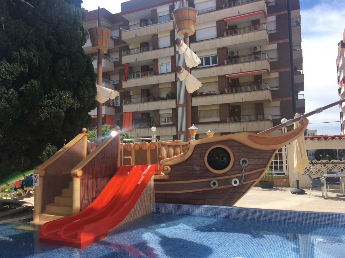 Hotel Bon Repos Calella Eksteriør bilde